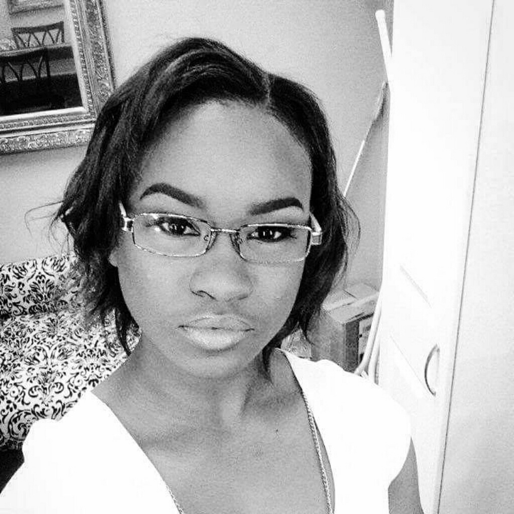 Meet your Posher, La'trice